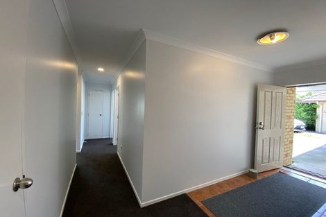 Photo of property in 12 Innisowen Place, Flat Bush, Auckland, 2019