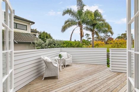 Photo of property in 1/83 Selwyn Crescent, Forrest Hill, Auckland, 0620