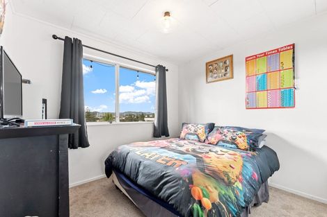 Photo of property in 44 Amorino Drive, Red Beach, 0932