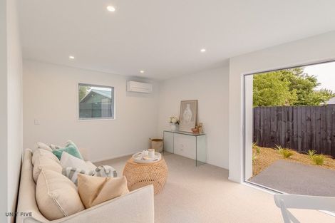 Photo of property in 112b Wildberry Street, Woolston, Christchurch, 8023