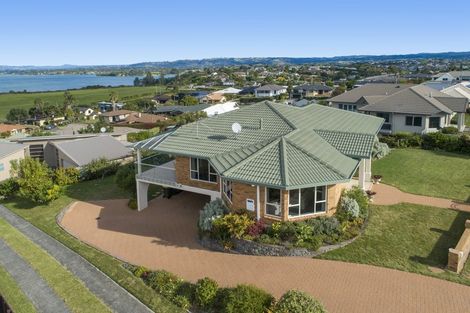 Photo of property in 53 Hamurana Road, Omokoroa, 3114