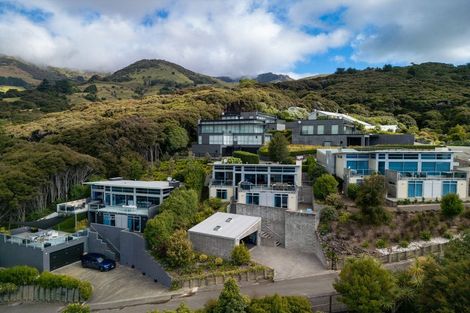 Photo of property in 4 Langlois Lane, Akaroa, 7520