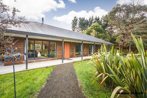 Photo of property in 185 Moonshine Valley Road, Aokautere, 4471