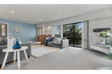 Photo of property in 4 Chamberlain Road, Massey, Auckland, 0614