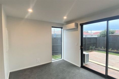 Photo of property in 17/27 New Brighton Road, Shirley, Christchurch, 8061