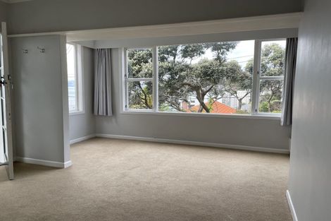 Photo of property in 10a Oriental Terrace, Mount Victoria, Wellington, 6011