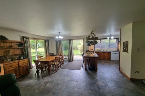 Photo of property in 42 Leeston Lake Road, Leeston, 7632