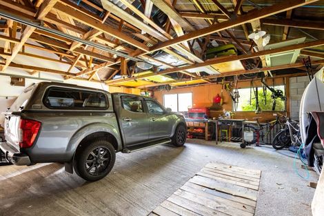 Photo of property in 42 Ridgewood Drive, Ridgewood, New Plymouth, 4371