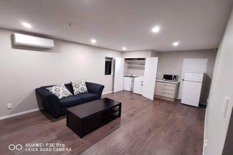 Photo of property in 18 Monarch Avenue, Hillcrest, Auckland, 0627