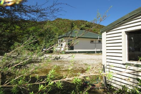 Photo of property in 2c-d Dunn Street, Reefton, 7830