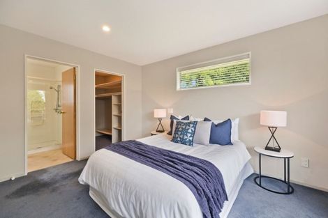 Photo of property in 115 Somerfield Street, Somerfield, Christchurch, 8024