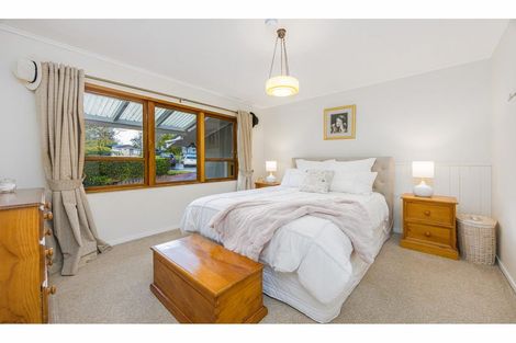 Photo of property in 10 Orsova Place, Lynfield, Auckland, 1042