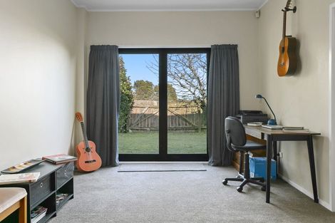 Photo of property in 67 Chesham Avenue, Waipahihi, Taupo, 3330