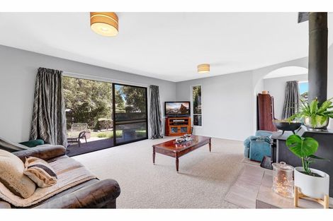 Photo of property in 6 Bowie Drive, Woodend, 7610