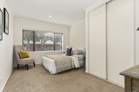 Photo of property in 1/130 Churchill Road, Rothesay Bay, Auckland, 0630