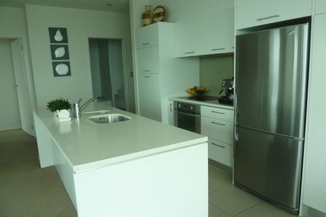 Photo of property in Sentinel Apartments, 803/3 Northcroft Street, Takapuna, Auckland, 0622