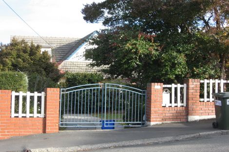 Photo of property in 69 Drivers Road, Maori Hill, Dunedin, 9010