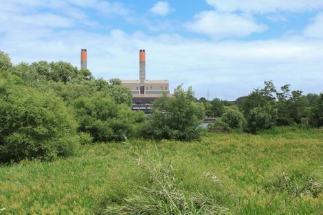 Photo of property in 186 Great South Road, Huntly, 3700