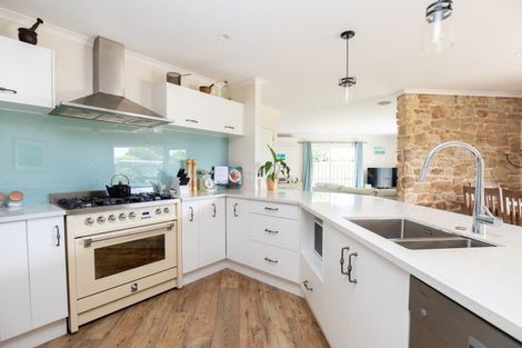 Photo of property in 59 Darlington Street, Ngatea, 3503