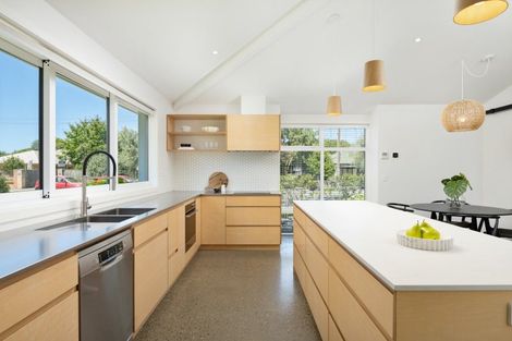 Photo of property in 12 Ward Street, Springlands, Blenheim, 7201