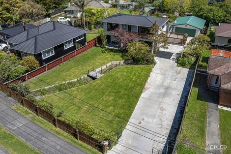 Photo of property in 76 Horoeka Street, Stokes Valley, Lower Hutt, 5019