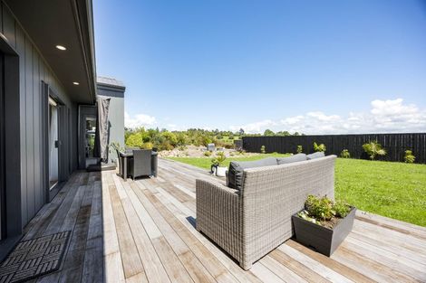 Photo of property in 9 Johnson Place, Stillwater, Silverdale, 0993