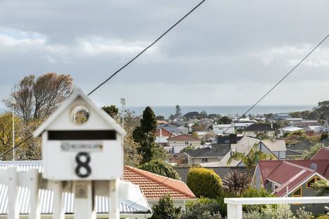 Photo of property in 8 Lismore Street, Strandon, New Plymouth, 4312