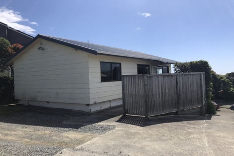Photo of property in 21 Lagden Street, Camborne, Porirua, 5026