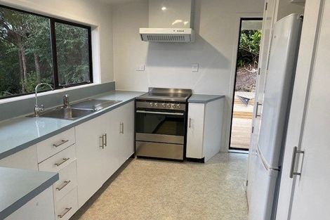 Photo of property in 4a Tui Grove, Elderslea, Upper Hutt, 5018