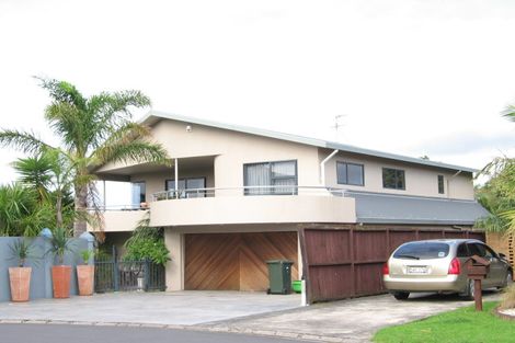 Photo of property in 11 Indus Place, Half Moon Bay, Auckland, 2012