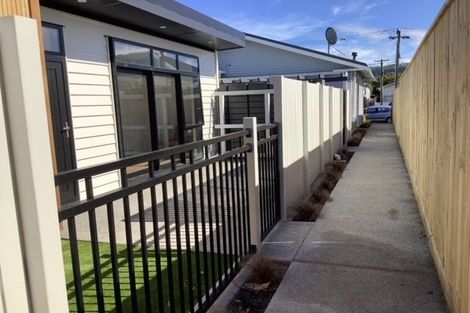 Photo of property in 8a Bolton Street, Petone, Lower Hutt, 5012