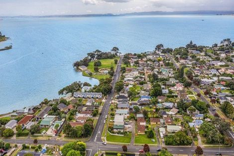 Photo of property in 2/1 Roys Road, Weymouth, Auckland, 2103