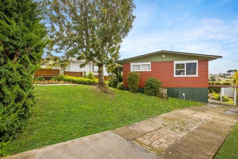 Photo of property in 30 Fitzwater Place, Henderson, Auckland, 0612