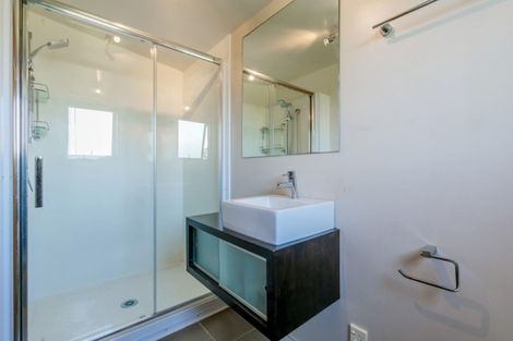 Photo of property in 2/60 Centorian Drive, Windsor Park, Auckland, 0632