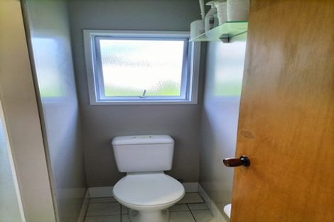 Photo of property in 2 Edge Street, Onerahi, Whangarei, 0110