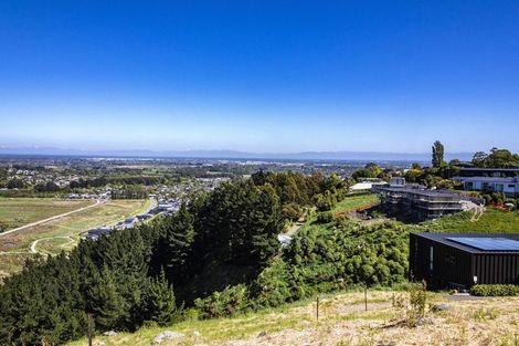 Photo of property in 7 Halcyon Way, Cashmere, Christchurch, 8022