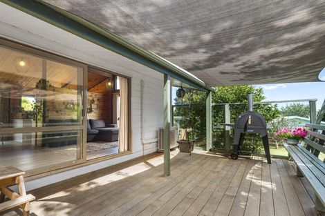 Photo of property in 24 Dunton Drive, Welcome Bay, Tauranga, 3112