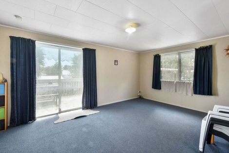 Photo of property in 40 Mack Place, Red Hill, Papakura, 2110