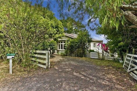 Photo of property in 92 The Avenue, Lucas Heights, Auckland, 0632