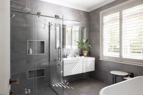 Photo of property in 274 Polson Hill Drive, Aokautere, Palmerston North, 4471