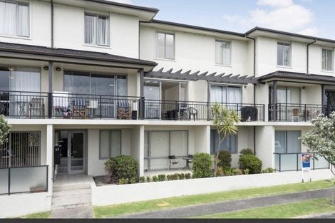 Photo of property in 3/17 Waihi Way, East Tamaki, Auckland, 2013