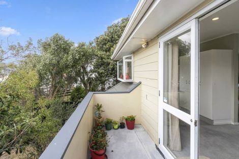Photo of property in 2a Oriental Street, Petone, Lower Hutt, 5012