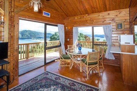 Photo of property in 240 Paku Drive, Tairua, 3508