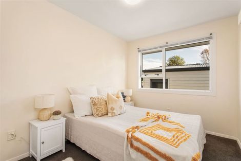 Photo of property in 102 Lowry Avenue, Redwood, Christchurch, 8051