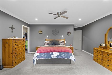 Photo of property in 25 Madison Street, Cambridge, 3434