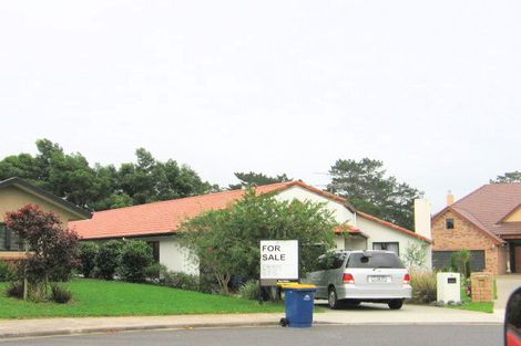 Photo of property in 8 Samuel Cross Place, Greenhithe, Auckland, 0632