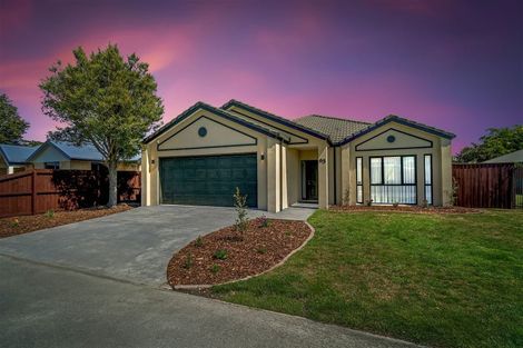 Photo of property in 65 Coolspring Way, Redwood, Christchurch, 8051
