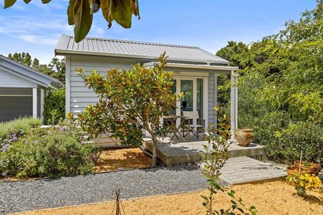 Photo of property in 35a Pinchgut Road, Kaukapakapa, 0873