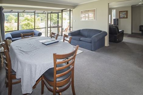 Photo of property in 19 Queen Street, Pareora, 7912