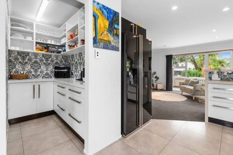 Photo of property in 17 Kotare Crescent, Maunu, Whangarei, 0110